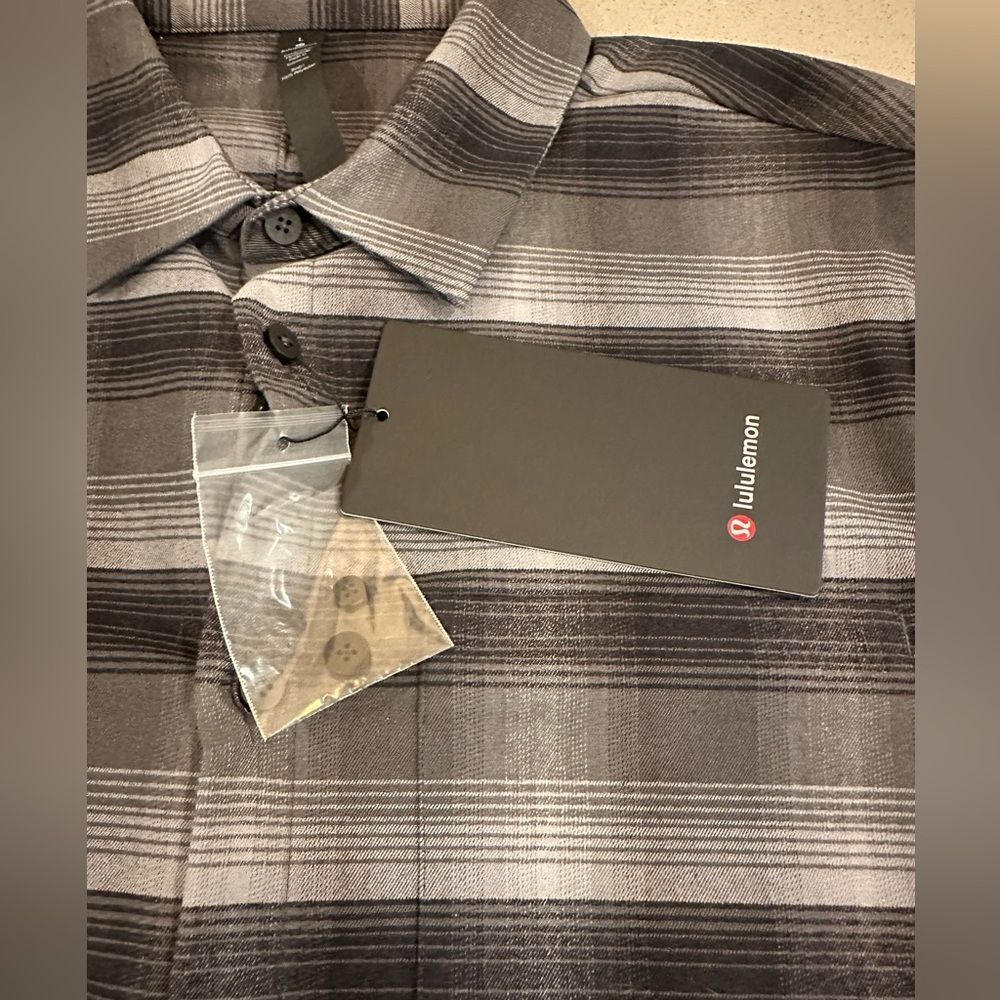 BRAND NEW WITH TAG! Men's Lululemon Mason's Peak Flannel Large Size - Picture 5 of 5